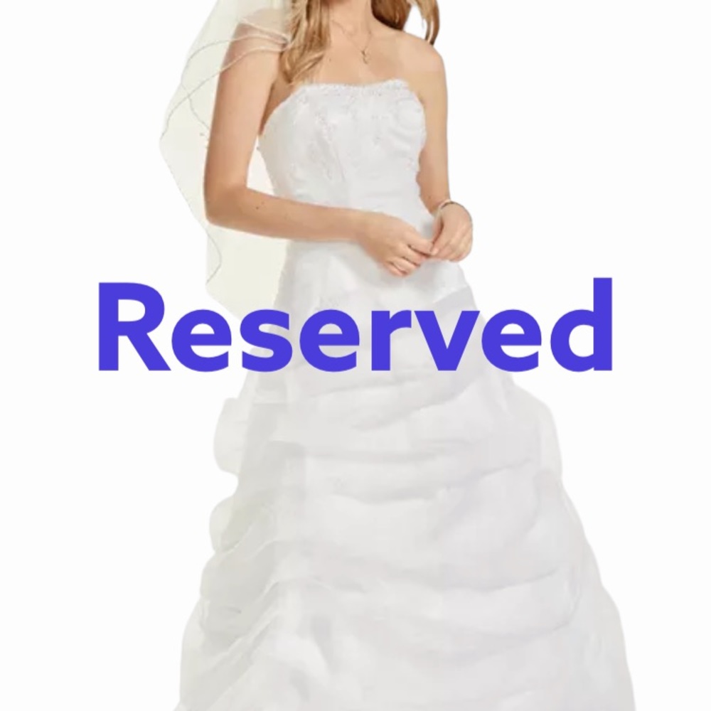 David’s Bridal Organza Draped Wedding Dress